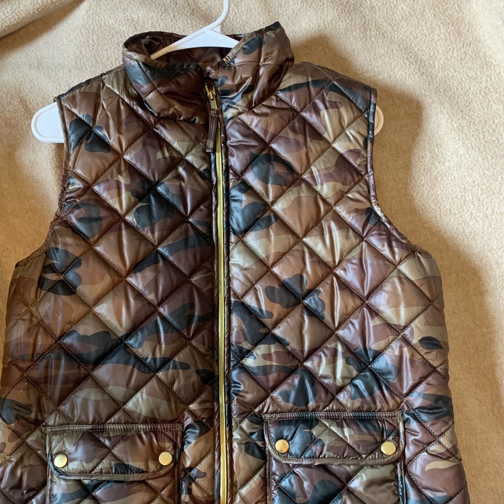 Ladies Camouflage Vest